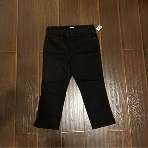 NWT Old Navy Black Ankle Jeans Women’s Size 8 petite